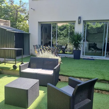 Appartement Cosy Facing Parks - Quartier De France