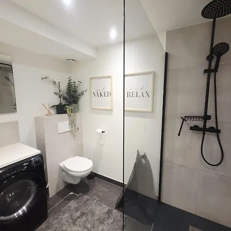 Cosy Facing Parks - Quartier De France Apartment *